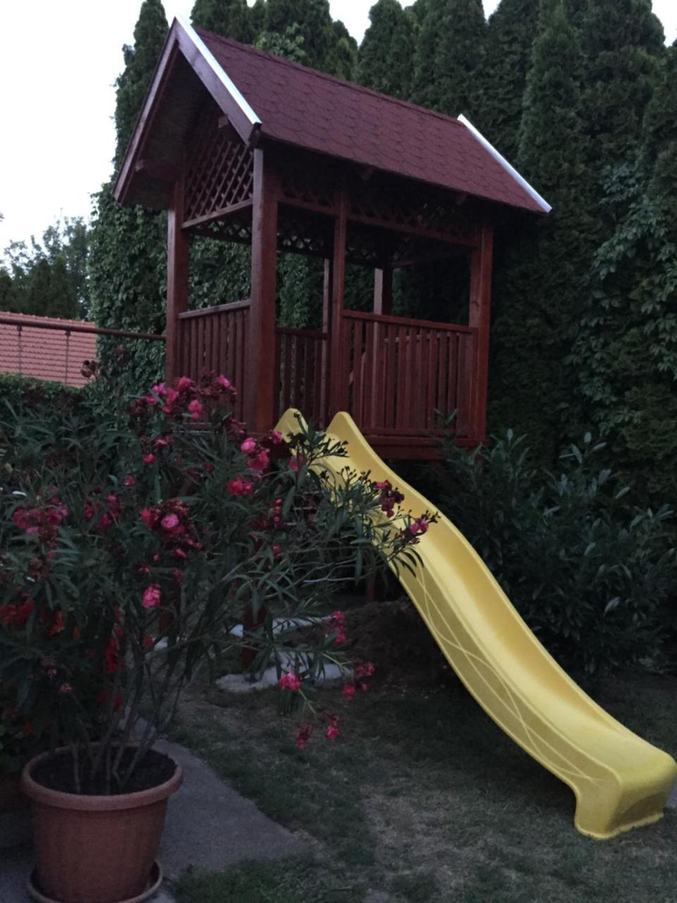 Apartman Dora Hajdúszoboszló Dış mekan fotoğraf